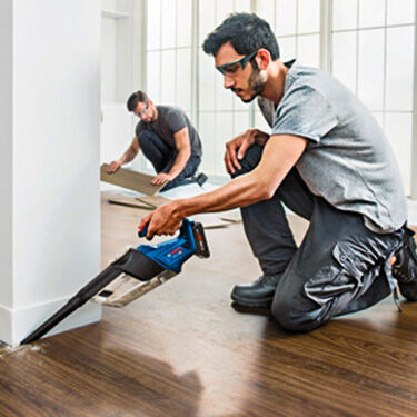 Vacuums & Filtration